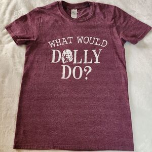 Gildan Heathered Purple With White Graphics Of Dolly Parton Size Small